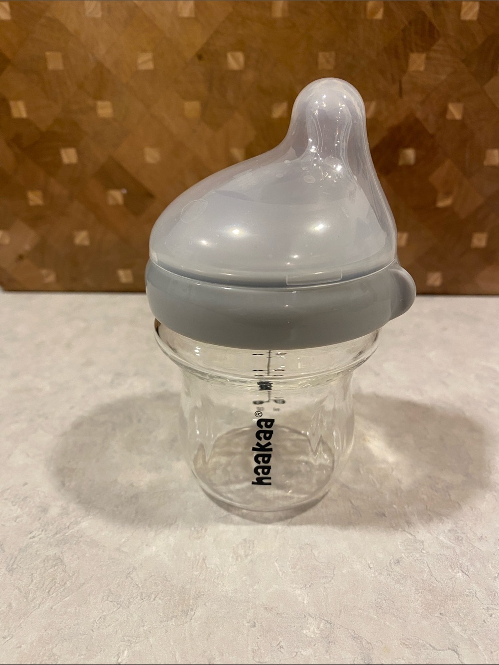 Haakaa Glass Baby Bottle (used once)